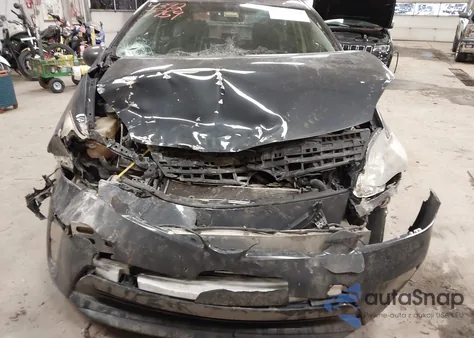 2014 Toyota Prius Three z USA, uszkodzony, nr VIN JTDKN3DU9E1778839